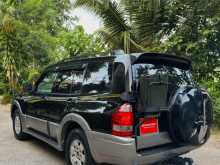 https://riyasewana.com/uploads/mitsubishi-montero-v6-121131234823.jpg