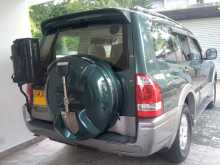 https://riyasewana.com/uploads/mitsubishi-montero-v6-1293506343.jpg
