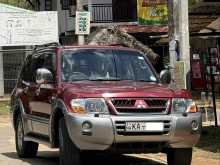 Mitsubishi Montero V6 2004 SUV