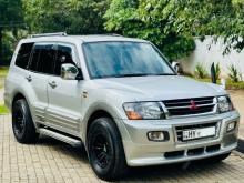 Mitsubishi Montero V6 2005 SUV