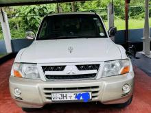 Mitsubishi Montero V6 2004 SUV