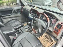 https://riyasewana.com/uploads/mitsubishi-montero-v6-1516532617255.jpg