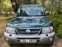 Mitsubishi Montero V6 2002 SUV