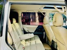 https://riyasewana.com/uploads/mitsubishi-montero-v6-1816102417045.jpg