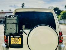 https://riyasewana.com/uploads/mitsubishi-montero-v6-1816102517056.jpg