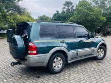 https://riyasewana.com/uploads/mitsubishi-montero-v6-1820294524606.jpg