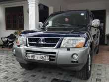 Mitsubishi Montero V6 2003 SUV