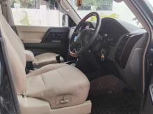 https://riyasewana.com/uploads/mitsubishi-montero-v6-191912406994.jpg
