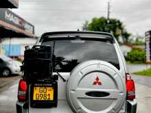 https://riyasewana.com/uploads/mitsubishi-montero-v6-2002-1516504512222.jpg