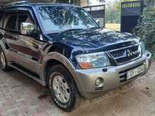 Mitsubishi Montero V6 2002 SUV