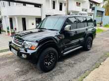 Mitsubishi Montero V6 2002 SUV