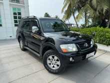 Mitsubishi Montero V6 2002 SUV