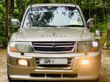 Mitsubishi Montero V6 2002 SUV