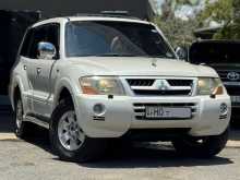 https://riyasewana.com/uploads/mitsubishi-montero-v6-2003-113055412833.jpg