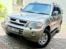 https://riyasewana.com/uploads/mitsubishi-montero-v6-2003-127443112692.jpg