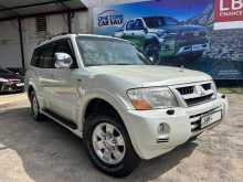 Mitsubishi Montero V6 2003 SUV
