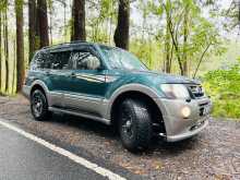 https://riyasewana.com/uploads/mitsubishi-montero-v6-2003-220501912364.jpg