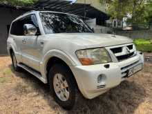 Mitsubishi Montero V6 2003 SUV