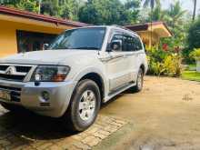 https://riyasewana.com/uploads/mitsubishi-montero-v6-2003-911290012082.jpg