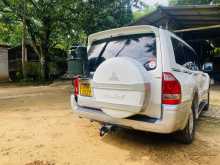https://riyasewana.com/uploads/mitsubishi-montero-v6-2003-911290013003.jpg