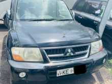 Mitsubishi Montero V6 2006 SUV