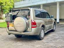 Mitsubishi Montero V6 2006 SUV