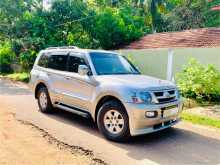 https://riyasewana.com/uploads/mitsubishi-montero-v6-2007-107184412123.jpg