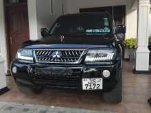 Mitsubishi Montero V6 2005 SUV