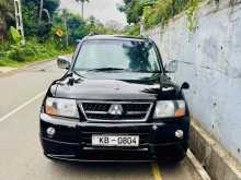 Mitsubishi Montero V6 2005 SUV