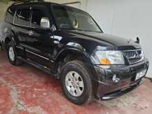 https://riyasewana.com/uploads/mitsubishi-montero-v6-219174036.jpg