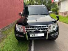 Mitsubishi Montero V6 2011 SUV