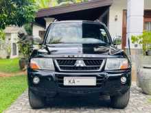 Mitsubishi Montero V6 2005 SUV