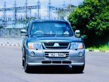 Mitsubishi Montero V6 2003 SUV