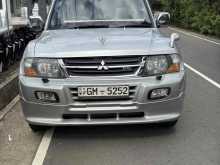 Mitsubishi Montero V6 2001 SUV