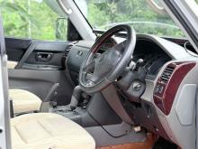 https://riyasewana.com/uploads/mitsubishi-montero-v6-2511184824492.jpg