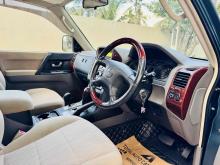 https://riyasewana.com/uploads/mitsubishi-montero-v6-30012524083.jpg