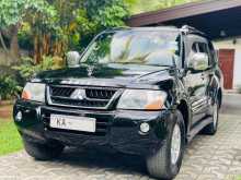 https://riyasewana.com/uploads/mitsubishi-montero-v6-318542422142.jpg