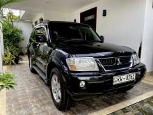 https://riyasewana.com/uploads/mitsubishi-montero-v6-49030217483.jpg