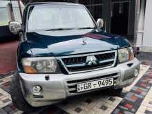 Mitsubishi Montero V6 2002 SUV