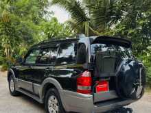 https://riyasewana.com/uploads/mitsubishi-montero-v6-5908244153.jpg