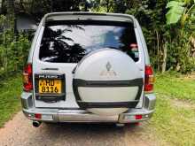 https://riyasewana.com/uploads/mitsubishi-montero-v6-610532522032.jpg