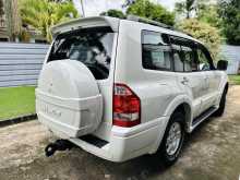 https://riyasewana.com/uploads/mitsubishi-montero-v6-69194022713.jpg
