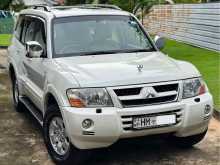 Mitsubishi Montero V6 2003 SUV