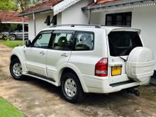 https://riyasewana.com/uploads/mitsubishi-montero-v6-710120524951.jpg