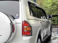 https://riyasewana.com/uploads/mitsubishi-montero-v6-922082022942.jpg