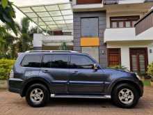 https://riyasewana.com/uploads/mitsubishi-montero-v6-auto-11121630162.jpg