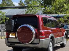 https://riyasewana.com/uploads/mitsubishi-montero-v73w-513441417726.jpg