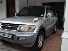 https://riyasewana.com/uploads/mitsubishi-montero-v75-182059554352.jpg