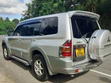 https://riyasewana.com/uploads/mitsubishi-montero-v75-2000-1721293712293.jpg