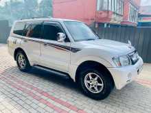 https://riyasewana.com/uploads/mitsubishi-montero-v75-2005-1718320512962.jpg